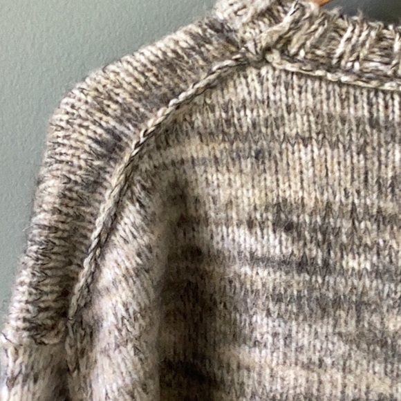 Men’s MR P. Surplus Wool-Blend Sweater Size Large - Picture 12 of 15